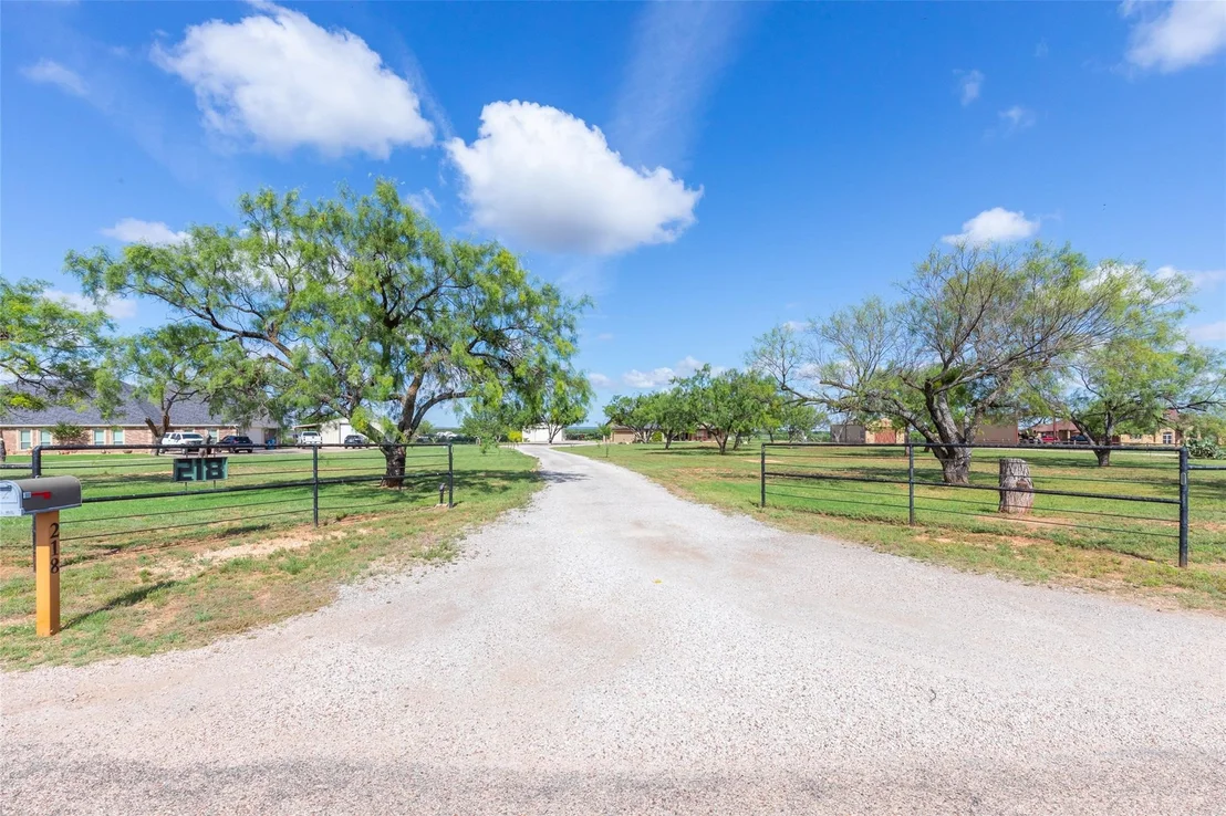 Photo of 218 County Road 256