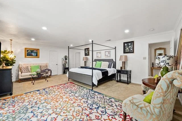 Photo of 2202 Highland Circle