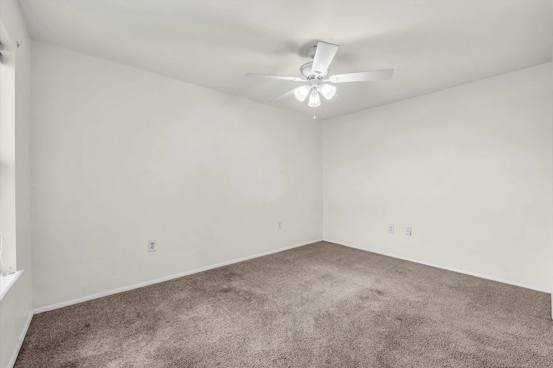 Photo of Unit 206 at 1500 Lake Shore Drive