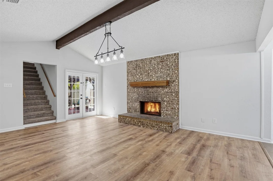 Photo of 6021 Dusty Road
