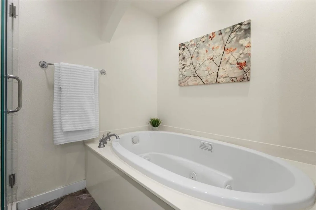 Photo of 306 Lone Star Lane