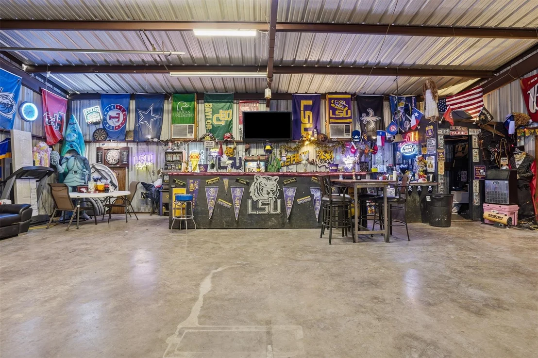 Photo of 7229 County Road 1205
