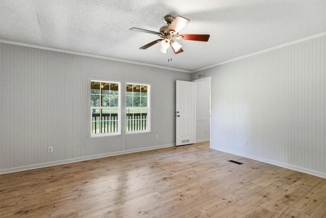 Photo of 1205 County Line Road