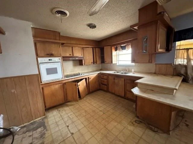 Photo of 1005 136th Street