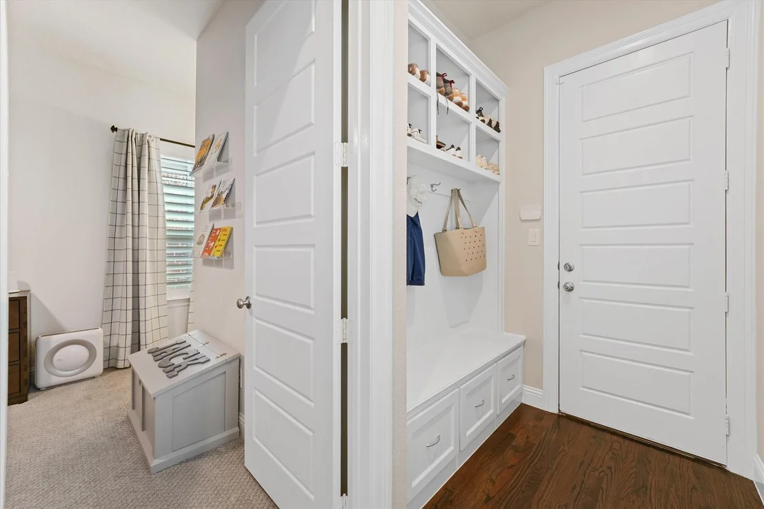 Photo of 1313 Grassland Drive