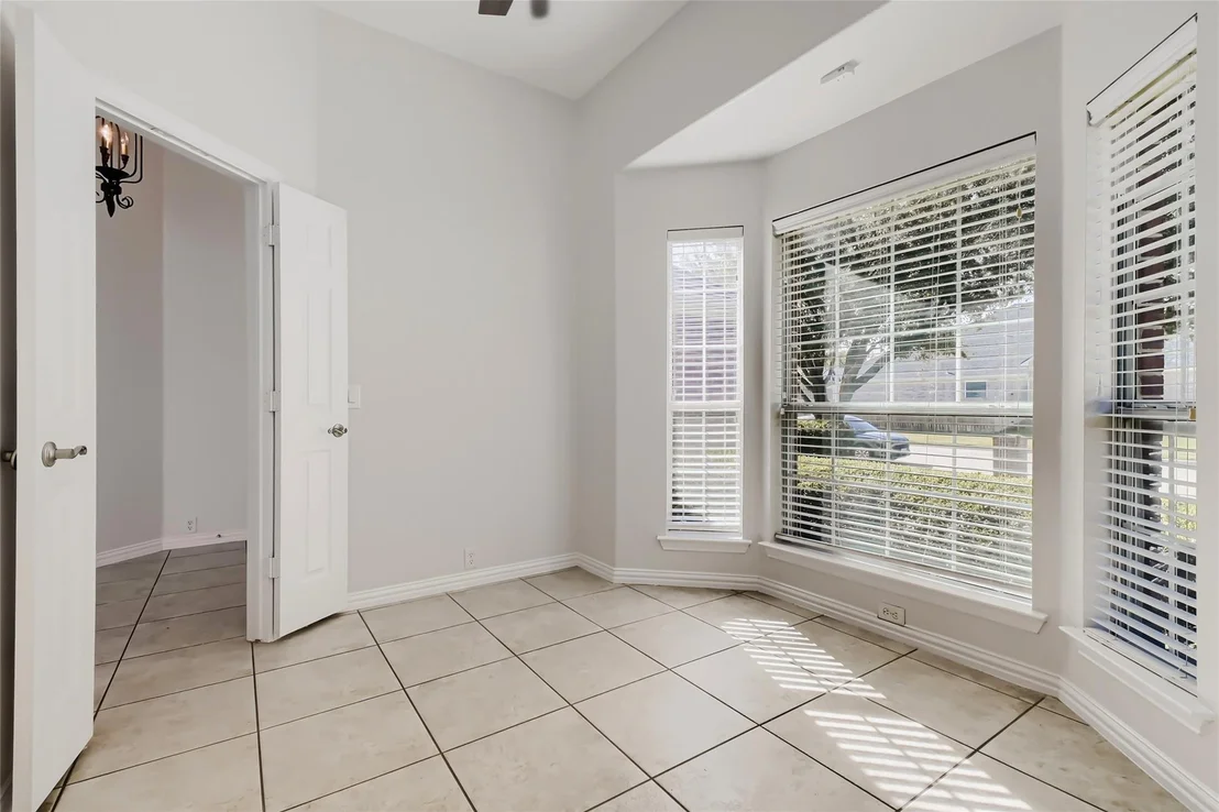 Photo of 1208 Dover Heights Trail