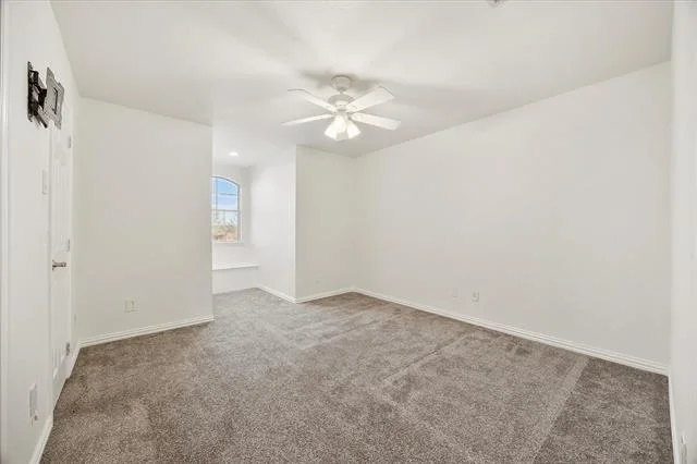 Photo of 9398 Blarney Stone Way