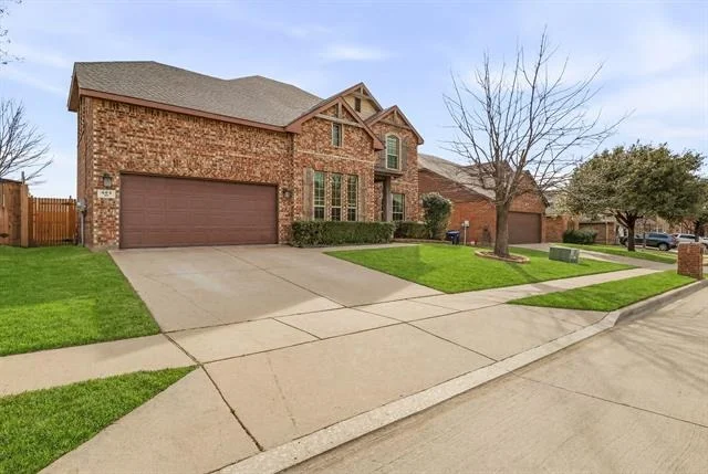 Photo of 409 Crown Oaks Drive
