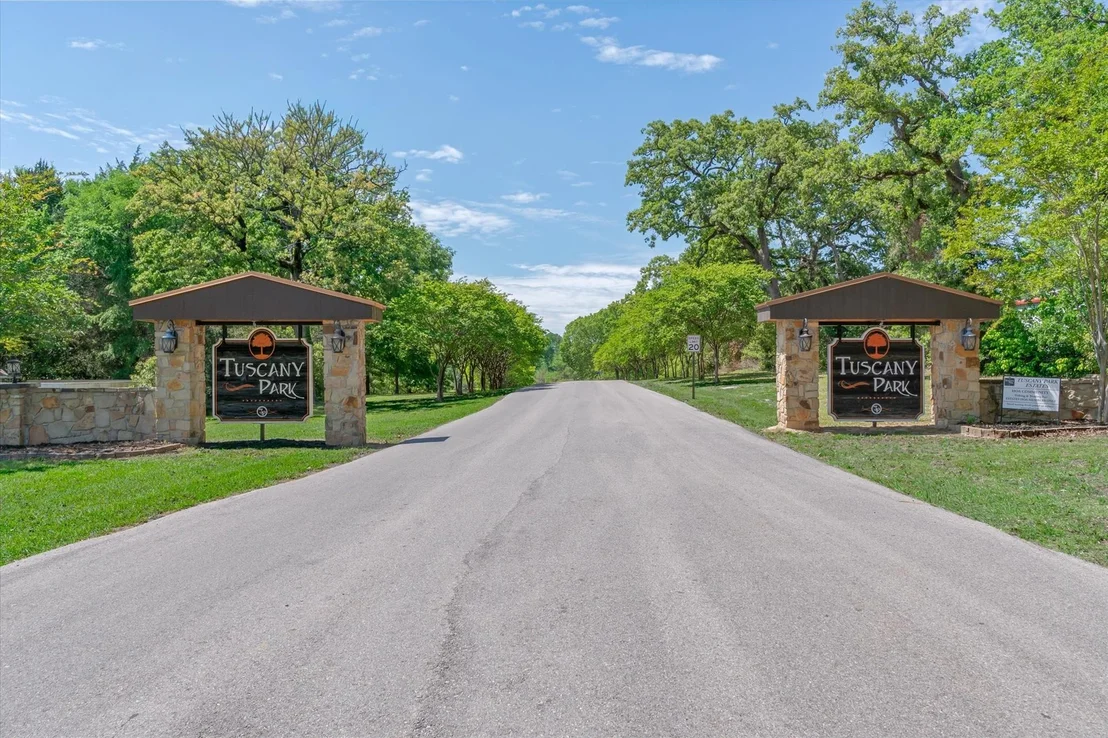 Photo of 147 County Road 2309