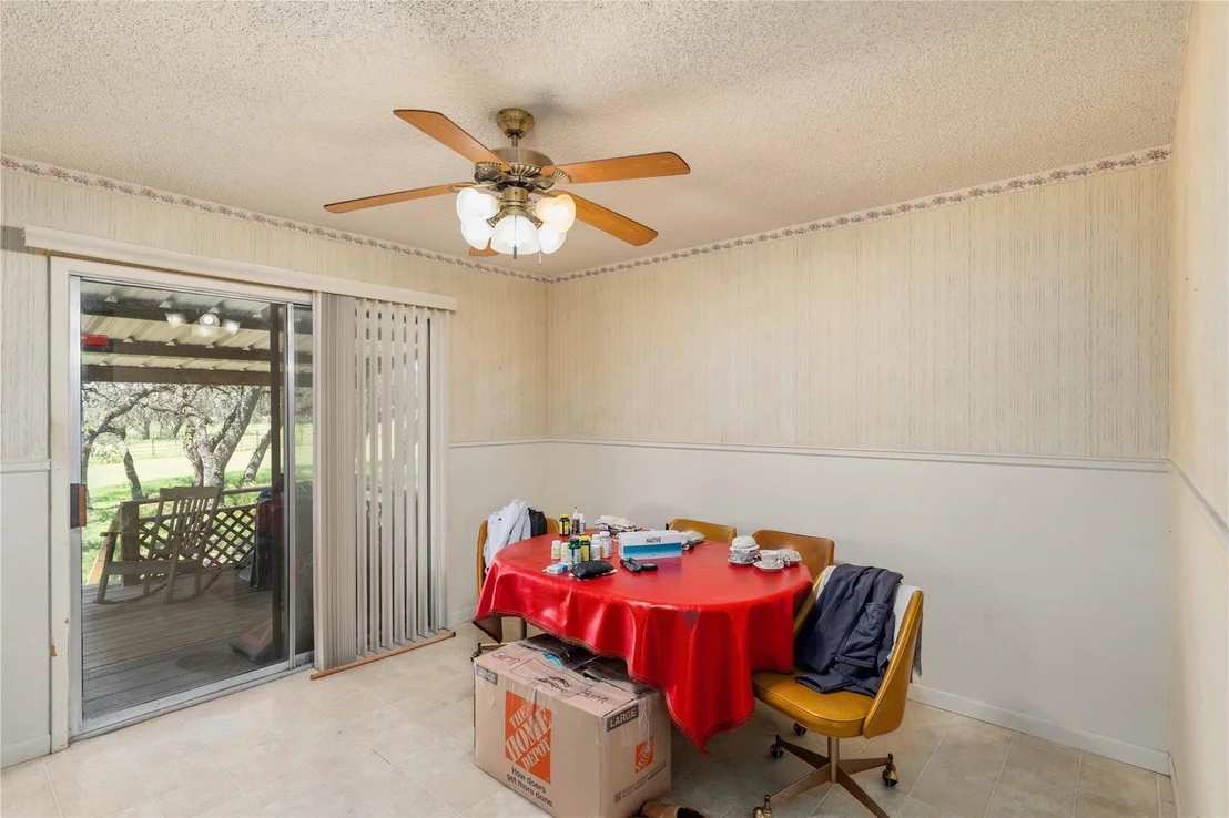 Photo of 346 Whispering Oaks Lane