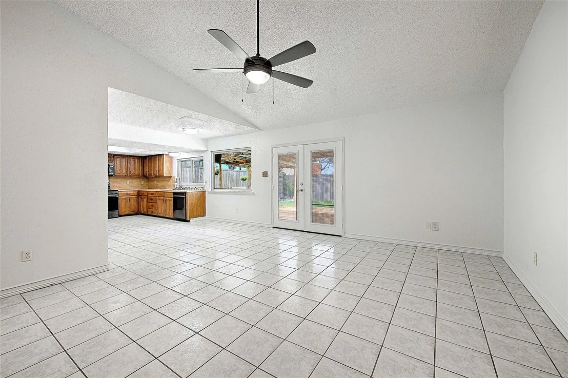 Photo of 2511 Via Avenida