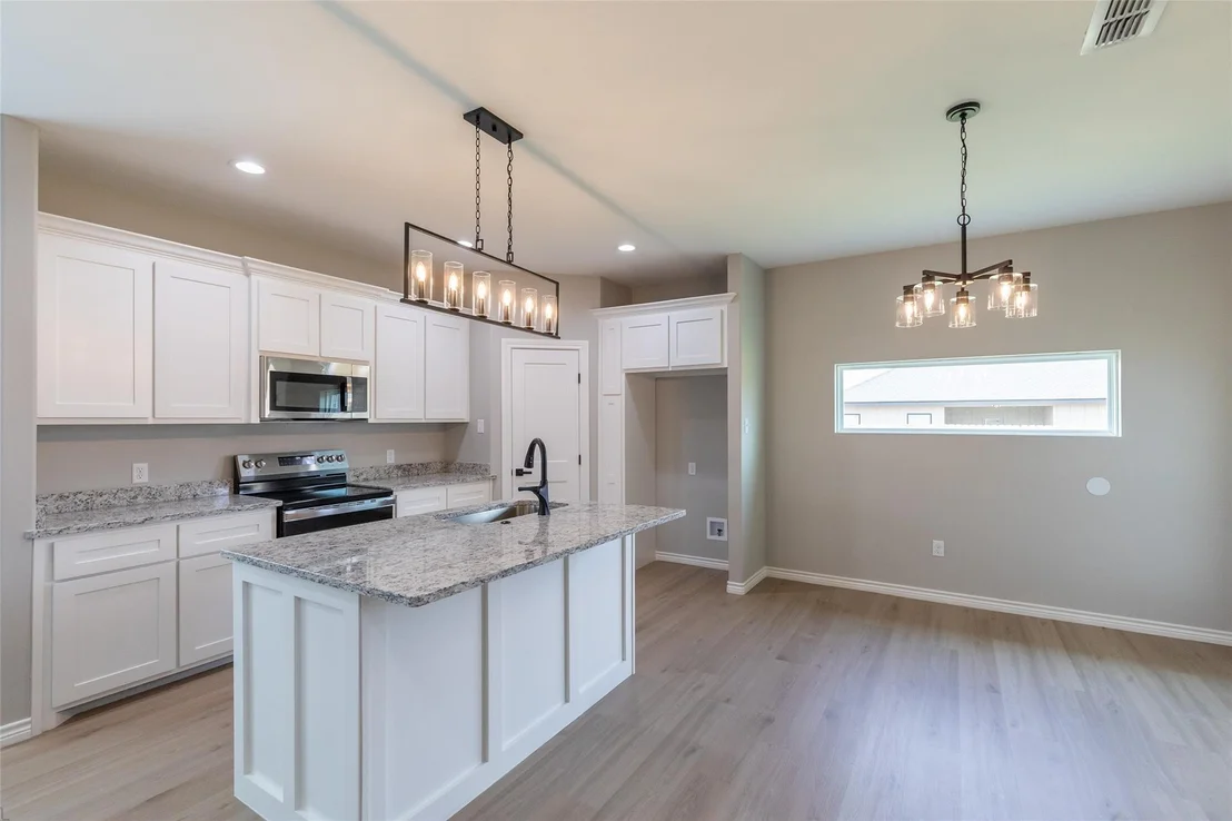 Photo of 7904 Freedom Crest Avenue
