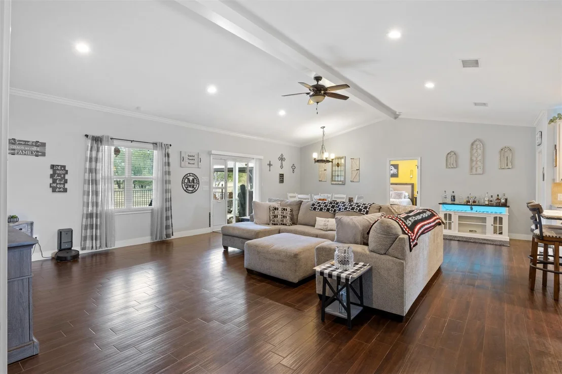 Photo of 141 Eagle Point Cove