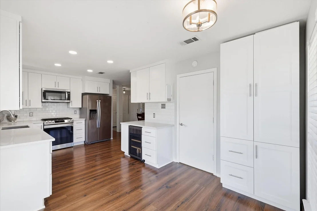Photo of 2401 Maverick Drive