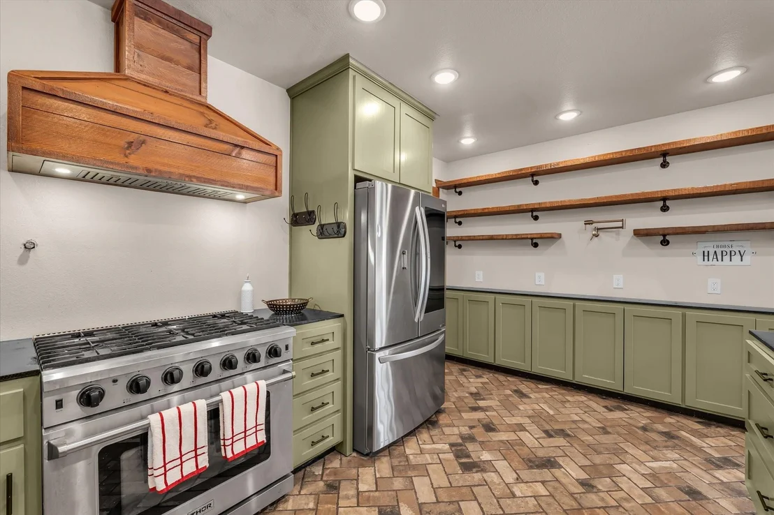 Photo of 245 Windmill Lane