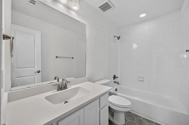 Photo of 4560 Silver Spur Drive