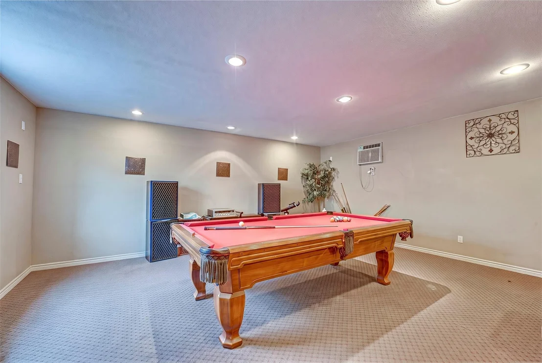 Photo of 1155 Boase Way
