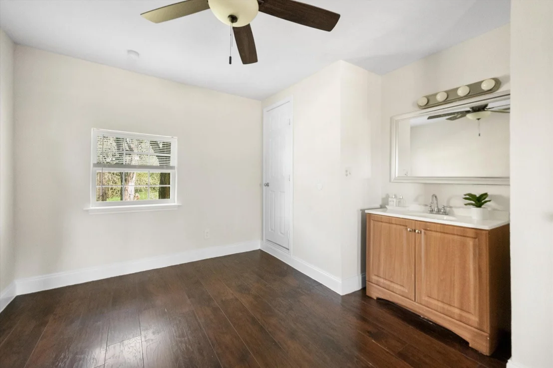 Photo of 508 Lois Circle