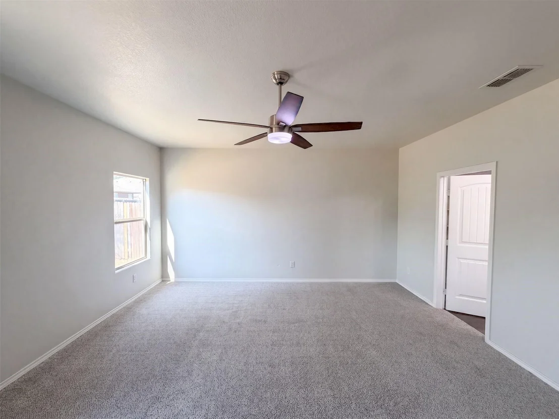 Photo of 625 River Rock Drive