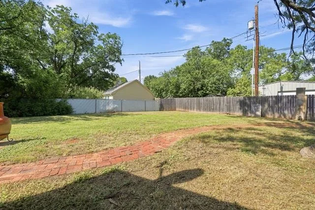 Photo of 936 Blair Street