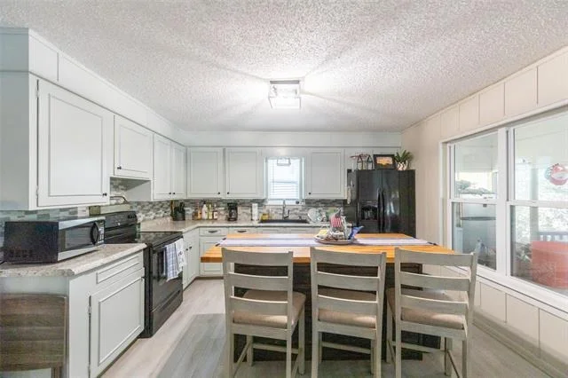 Photo of 481 North Shore Drive