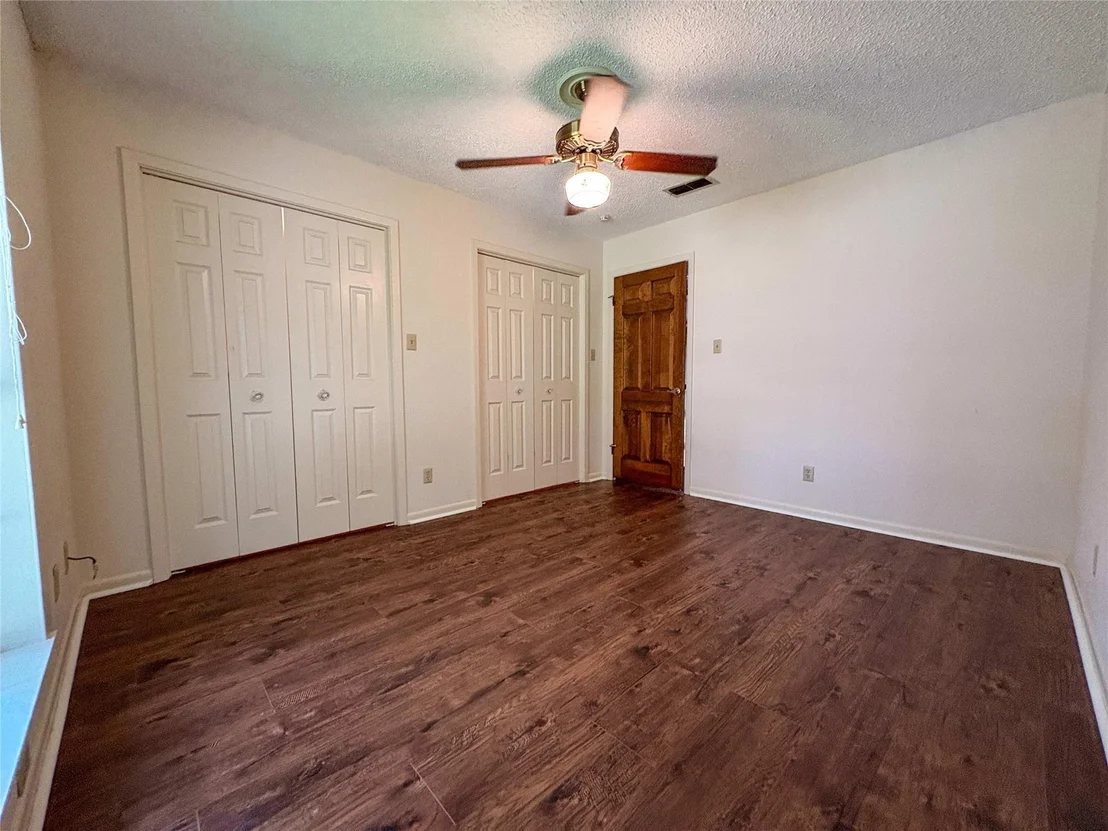 Photo of 802 Circle Drive