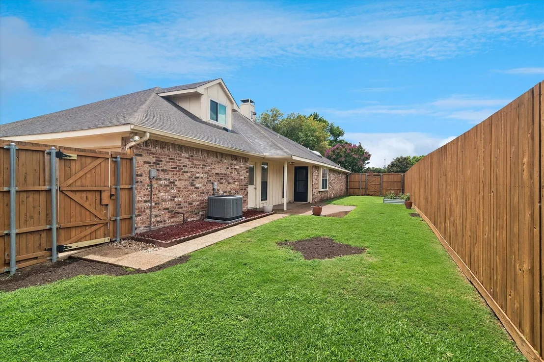 Photo of 3318 Wells Drive