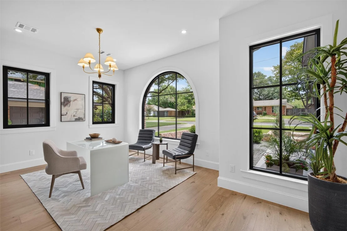 Photo of 6817 Blessing Drive
