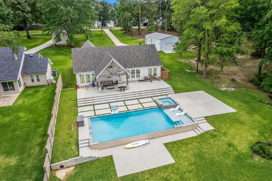 Photo of 16837 Wilson