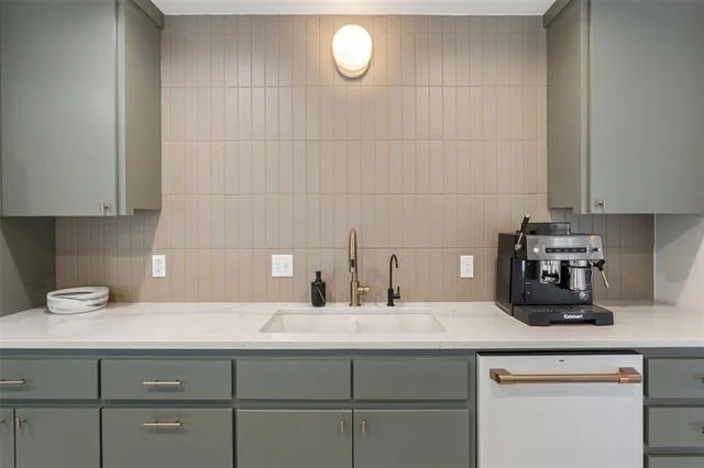 Photo of 2606 Birdcreek Drive