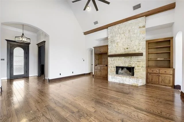 Photo of 1501 Willow Tree Drive