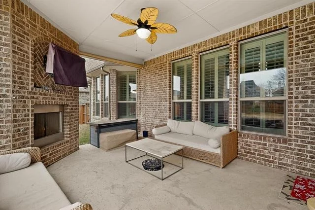 Photo of 1107 Devonshire Drive S
