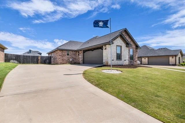 Photo of 10405 Aquilla Trail