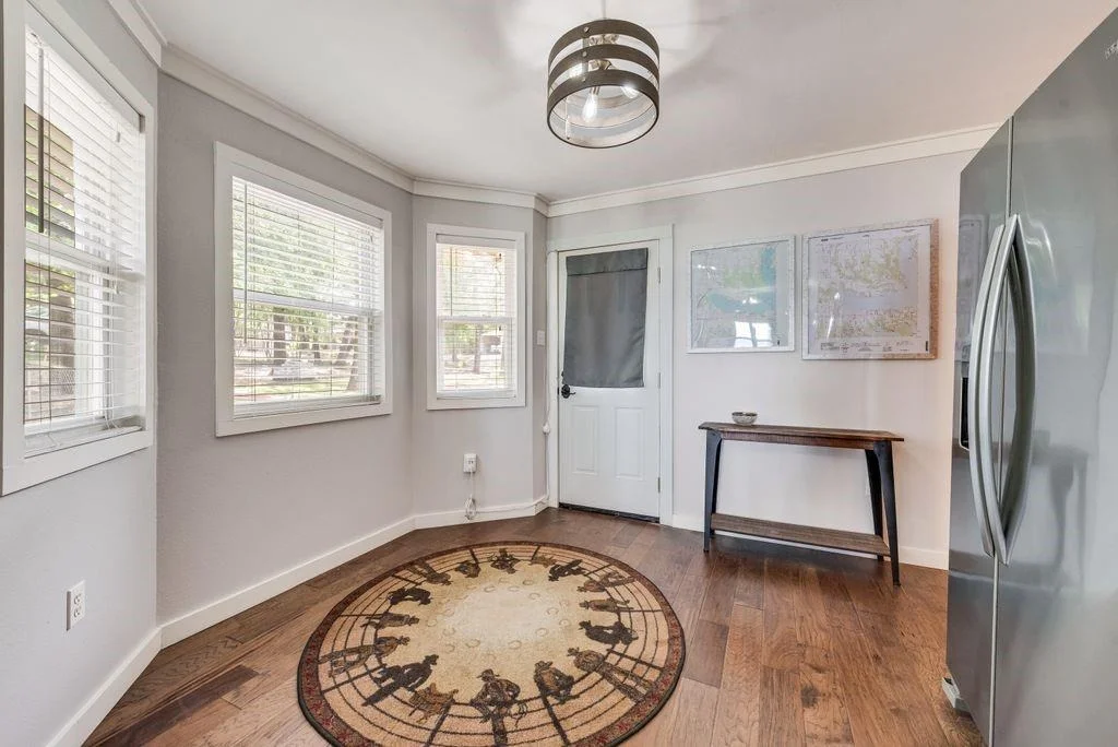 Photo of 1016 Shoreline Drive