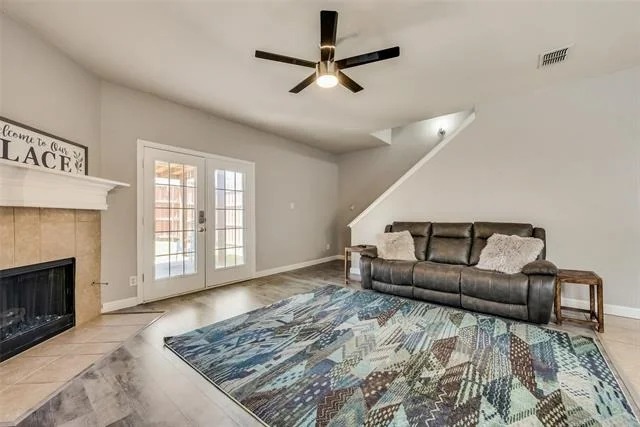 Photo of 2925 Clear Creek Drive