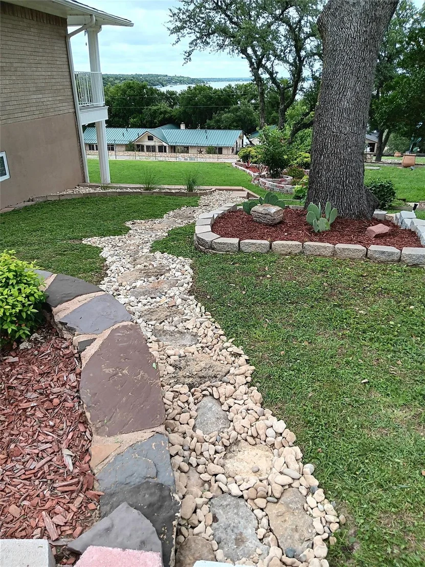 Photo of 9014 Mesa View Road