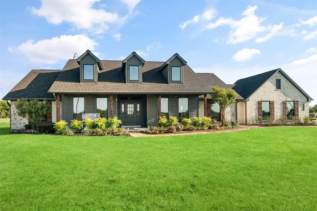Photo of 1019 Vaughan Lane