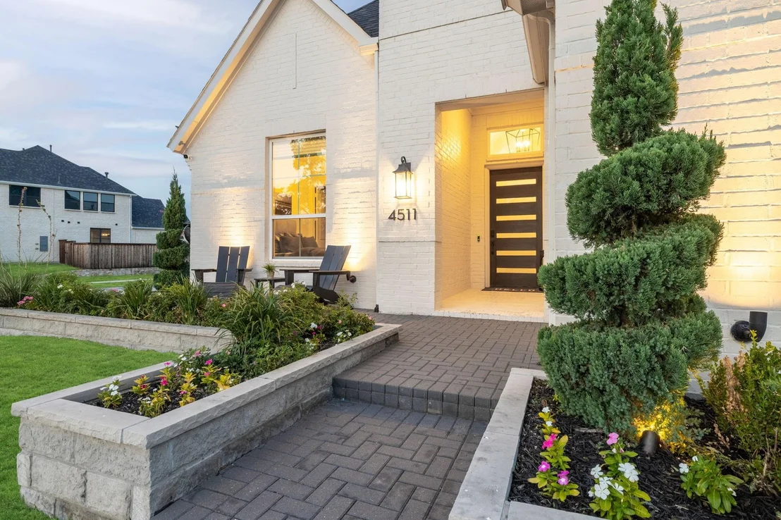 Photo of 4511 Walnut Grove Lane