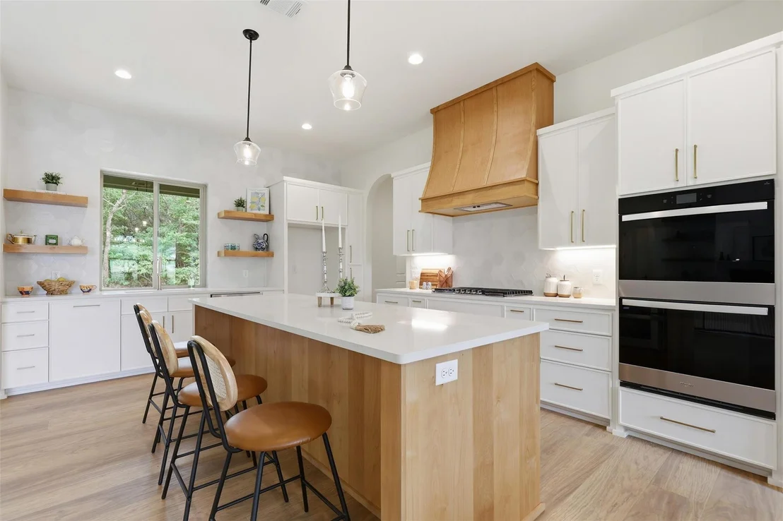 Photo of 273 Martin Drive