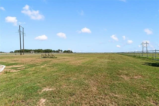 Photo of 16609 Tarlton Road