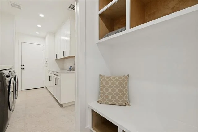 Photo of 2405 Mesa Drive