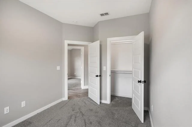 Photo of 16226 Crossing Circle