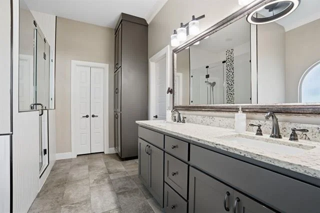 Photo of 1400 Winston Drive