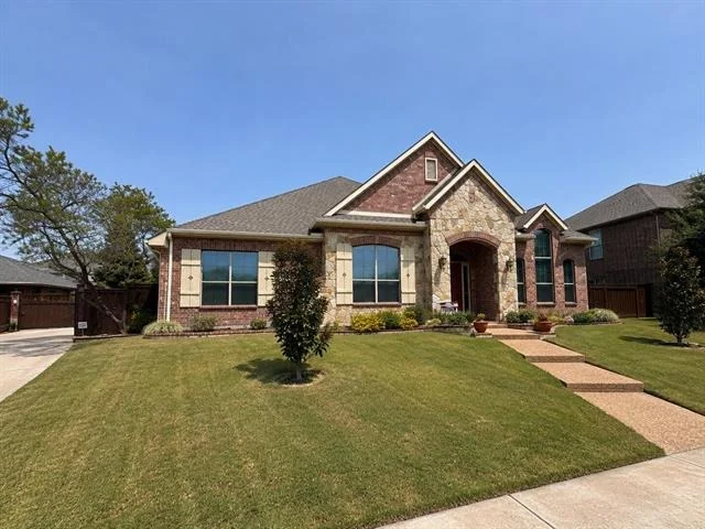 Photo of 710 Rosewood Drive