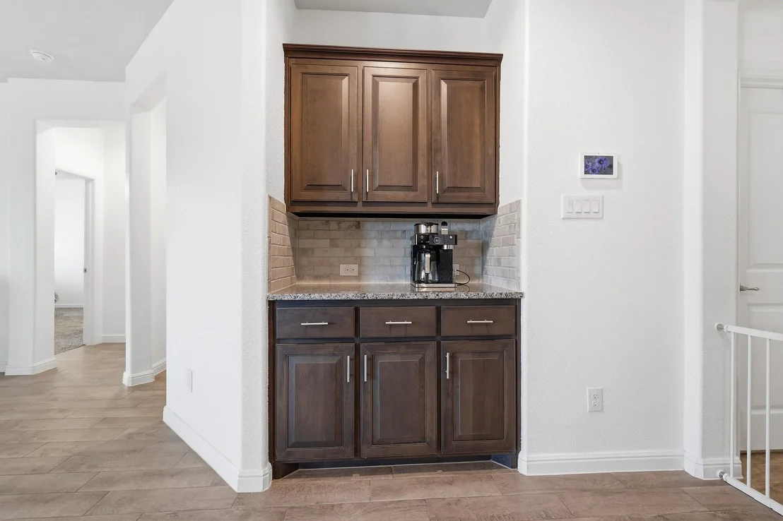 Photo of 1044 Blackhorse Trail