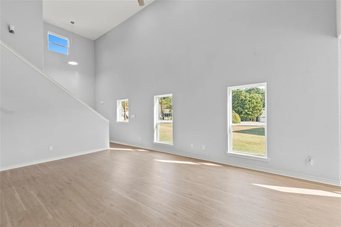 Photo of 314 Oak Creek Drive