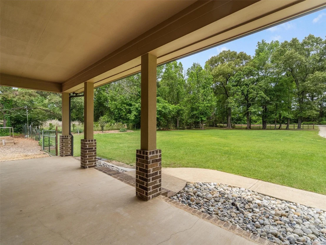 Photo of 2976 CR 217 E