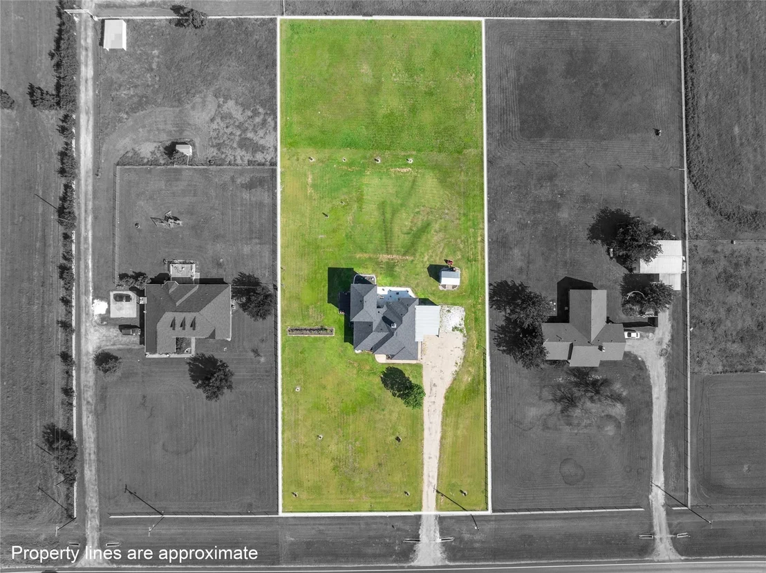 Photo of 5330 Leroy Parkway