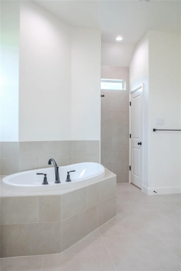 Photo of 204 Sweetgrass Drive