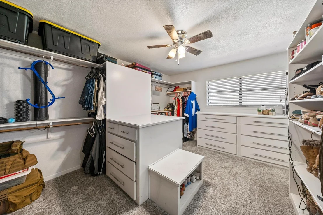 Photo of 216 Hillside Drive